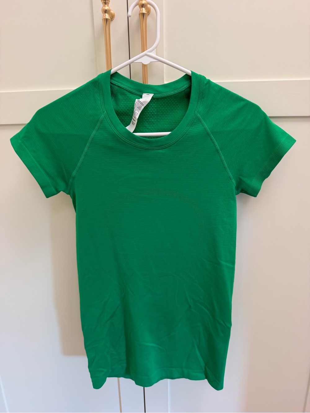 lululemon athletica Bright Green Short Sleeve Workout Tee